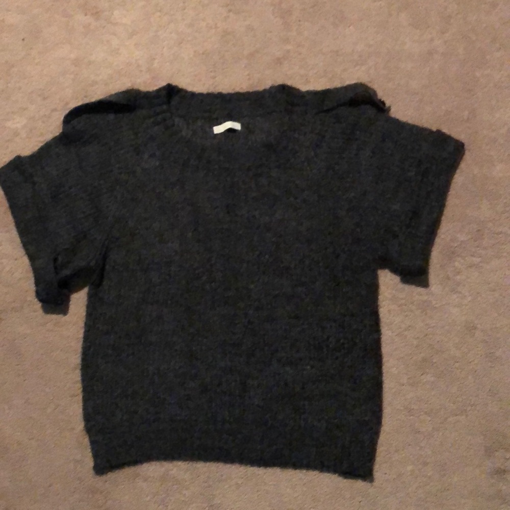 Hinge sweater